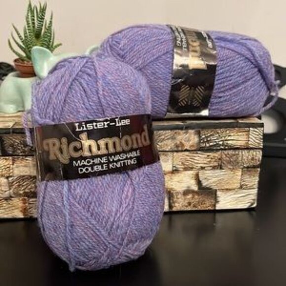 NWT Vintage RICHMOND DK YARN from Lister Lee - Banjocool - Lot of 2 Balls - Picture 4 of 4